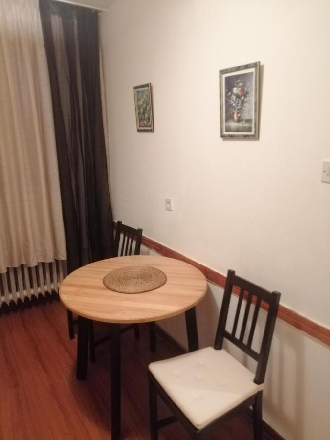 Apartman Centar Beograd Buitenkant foto
