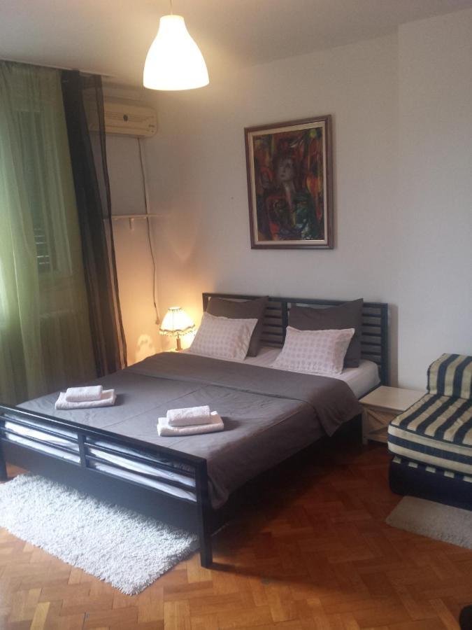 Apartman Centar Beograd Buitenkant foto